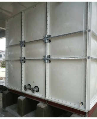 兰州整体式玻璃钢水箱玻璃钢水箱价格怎么算